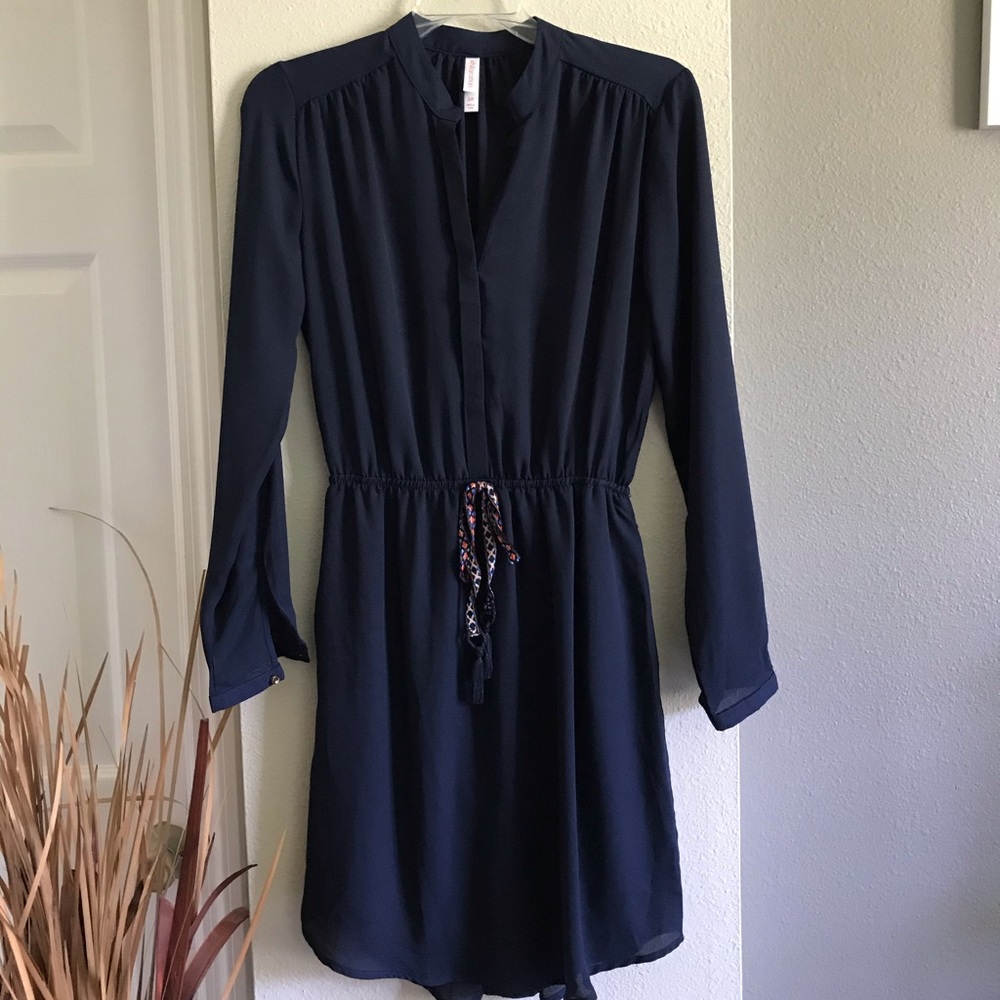 📫 SOLD 📫    Navy Dress Small